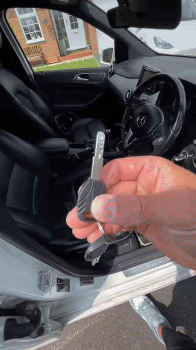 Unlock and drive away in seconds